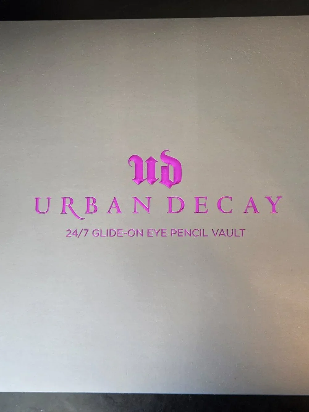 New Urban Decay 24/7 Glide-On Eye Pencil Vault BRAND NEW NEVER USED 2013